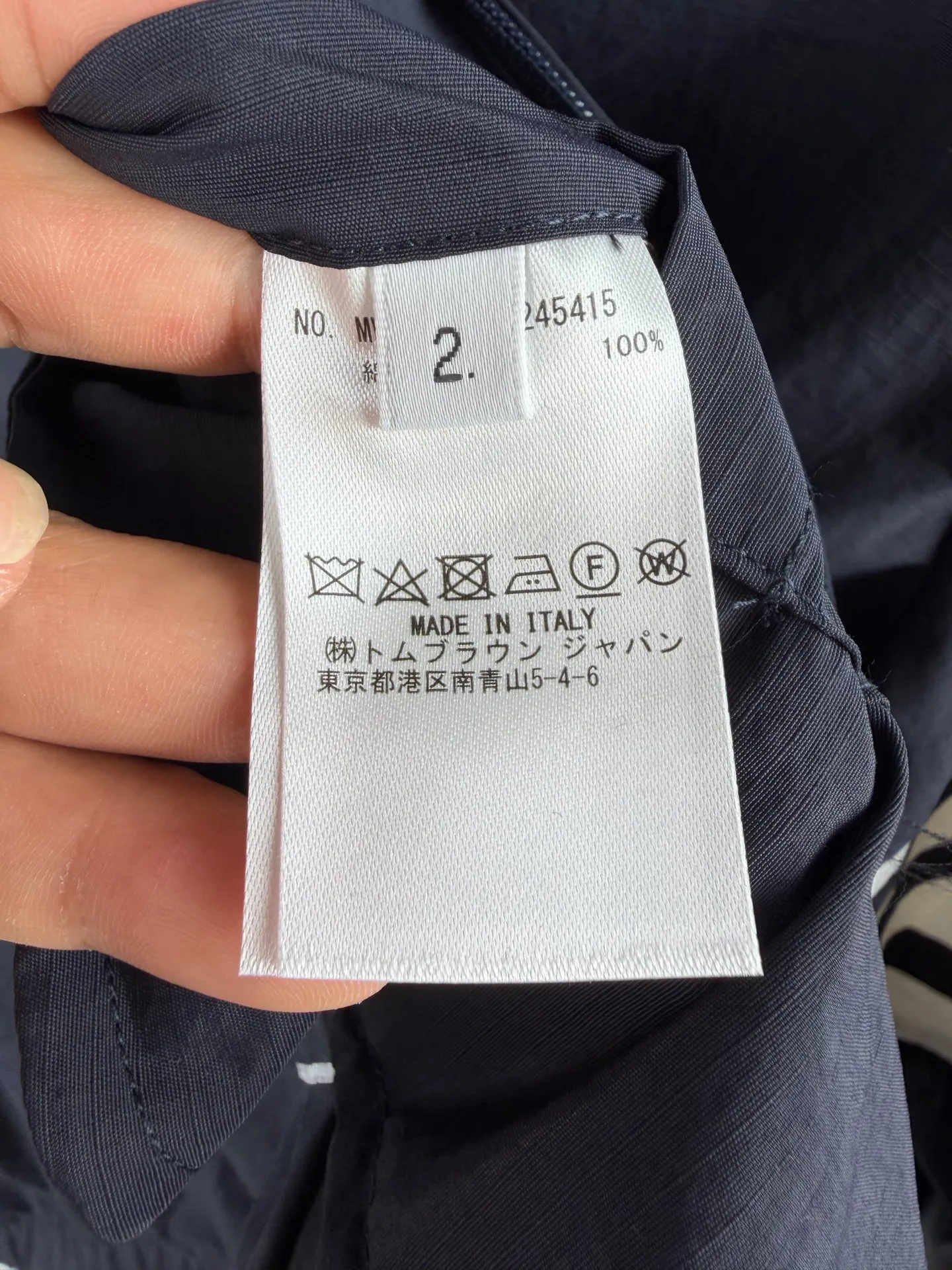 THOM BROWNE/ Navy Blue Classic 1: 2: ： 1:1 TB 1:1 TB 1:1 TB ： Size： 1 2 3 4